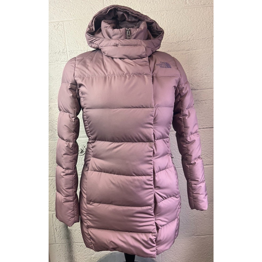 The North Face Women's Puffer Coat in Dusty Mauve